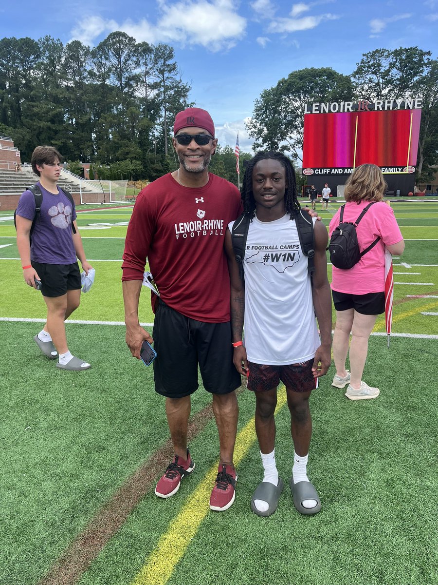 Messiah Thompson tweet media