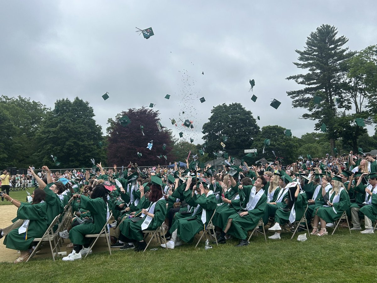 And that’s a wrap! OA Class of 2025…the future is yours! <a href="/SupEaston/">Lisha Cabral</a> #WeDigEPS