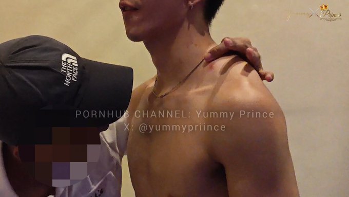 Watch ⚜️ YUMMY⚔️PRINCE ⚜️'s leaked NSFW photo on TwXstars