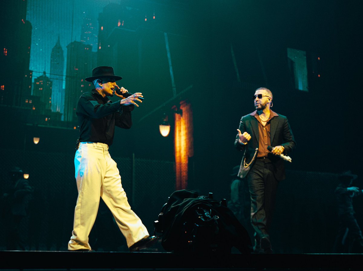 Alexis y Fido tweet media