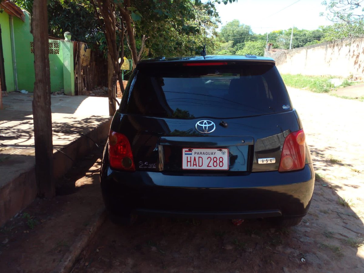 johatorres_'s tweet photo. Se le robó el auto a mi hermano a inmediaciones del cementerio de la recoleta, TOYOTA IST AÑO 2003 Tenía una rotura en la parte trasera, RT PARA QUE LLEGUE A MÁS PERSONAS 
CHAPA: HAD 288 https://t.co/IFmjcwVNge