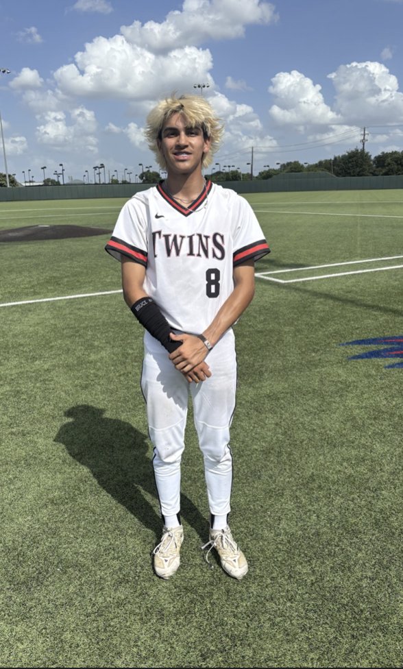 F: <a href="/DFWTwins/">DFW TWINS</a> 16U Black 6, Lonestar Kraken ZR 5
PoG: <a href="/Jaycen_Robledo8/">Jaycen Robledo</a> 1-1, RBI, R, 2 BB