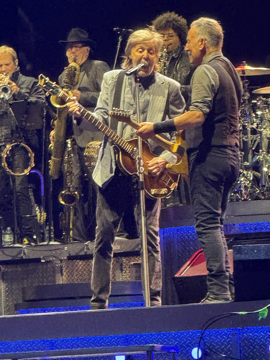 Marc Jones tweet media