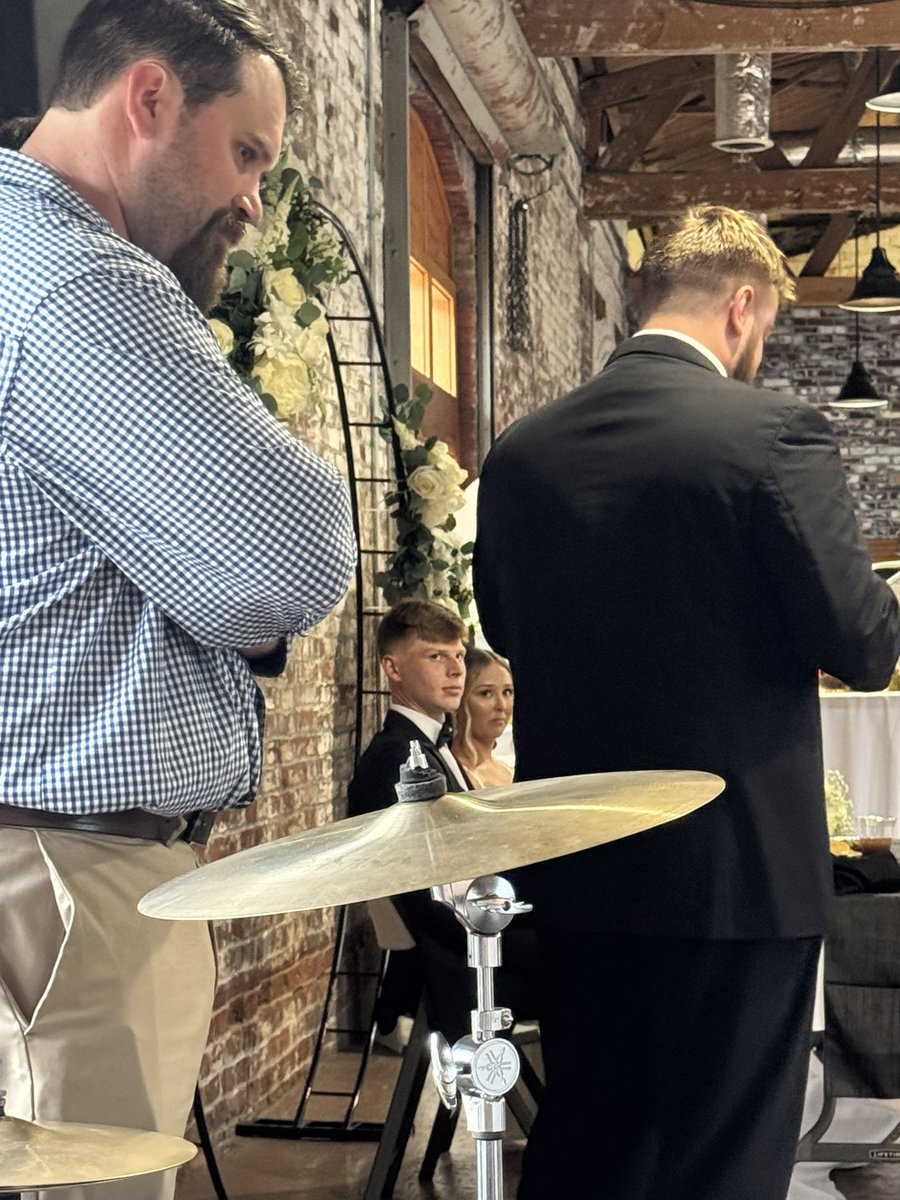 Jason D. Mays (@coachjmays) on Twitter photo Coaching personified: a former player giving his 𝗕𝗘𝗦𝗧 𝗠𝗔𝗡 speech for another former player at his wedding. Former Assistant and now current Head Coach at <a href="/AshlandBlazer/">Paul Blazer High</a> in the foreground. Coaching personified: a former player giving his 𝗕𝗘𝗦𝗧 𝗠𝗔𝗡 speech for another former player at his wedding. Former Assistant and now current Head Coach at <a href="/AshlandBlazer/">Paul Blazer High</a> in the foreground.