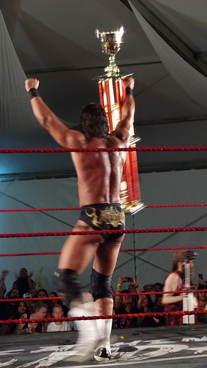 novalis178's tweet image. Saw #Latimer in the Ring and Mercedes Monet was there for about 1 min, but I got to see here.
#AEW #NWA