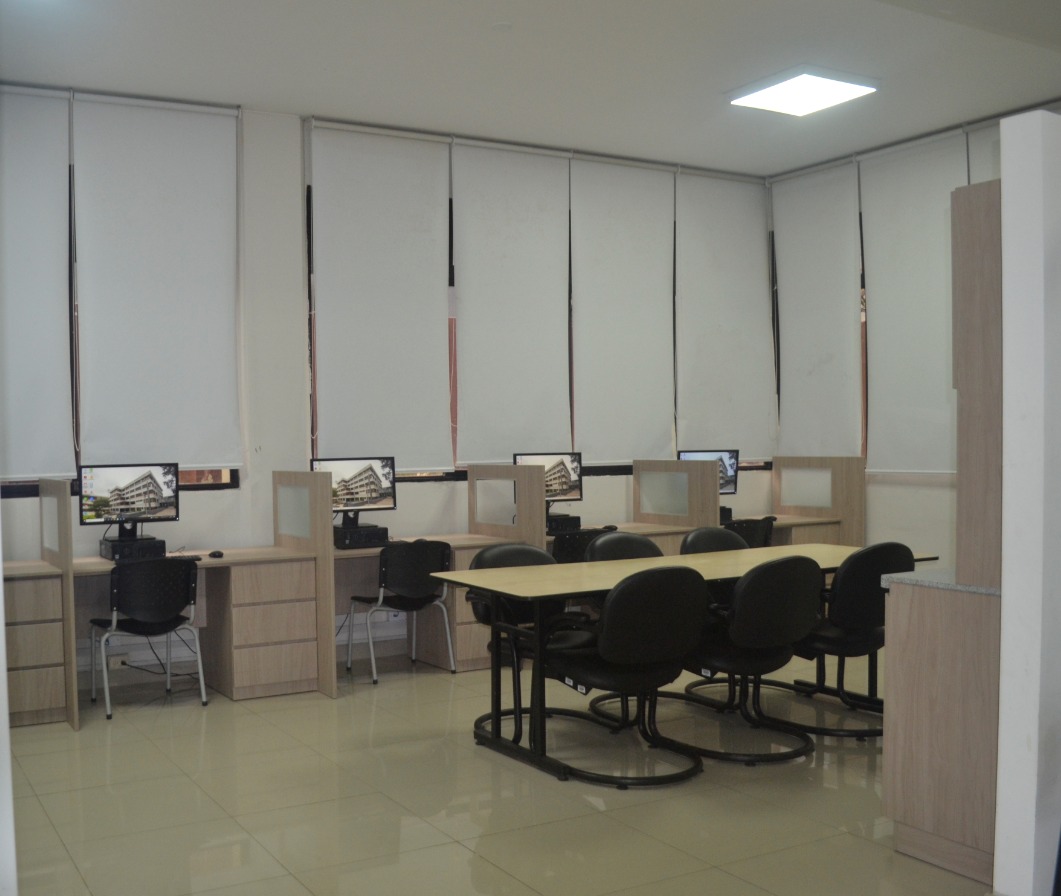 FcaUnmsm's tweet image. 📷 ¡Nuestra Sala de Profesores se renueva! 
Se implementó una moderna y acogedora Sala de Profesores en el sótano de nuestra facultad, pensando en el bienestar y la comodidad de nuestra plana docente.
Lee la nota: goo.su/UbTmpx4