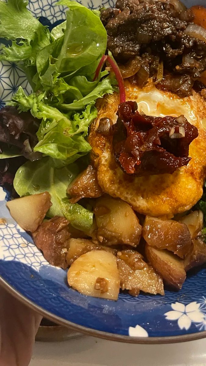 BronteGreer33's tweet photo. food i cooked https://t.co/Igq728cW7W