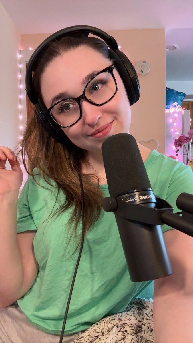 Megan (MoodBoosted) tweet media