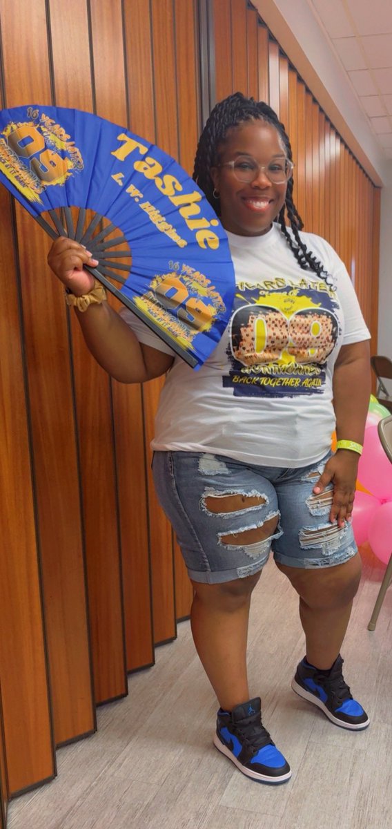 Da1AndOnlyShie's tweet image. Had a good ol time at my Alumni Class Picnic #Higgins #ClassOf2009