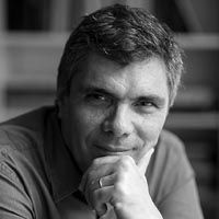 JAJAJAJAJAJAJAJAJAJAJAJAJAJAJAJAJAJAJ

IMPECABLE!

Alejandro Borensztein

"EL DÍA DEL MANDRIL"

Se festeja el día del periodista. Nunca tan oportuna la catarata de insultos con la que Javi los homenajea. Esta vez con pocas alusiones anales pero sin perder ese punch con el que