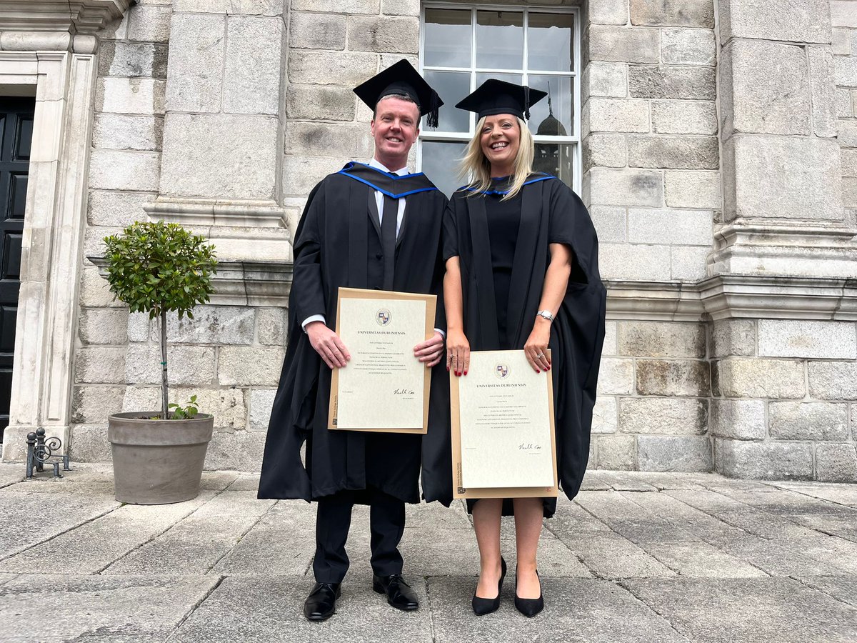 MartinBarr10's tweet image. Delighted to share a wonderful day @tcddublin with family, and colleagues @TCDTMI @CancerInstIRE @TrinityMed1 celebrating the awards of Honorary MA (j.o) degrees 🎓🥳