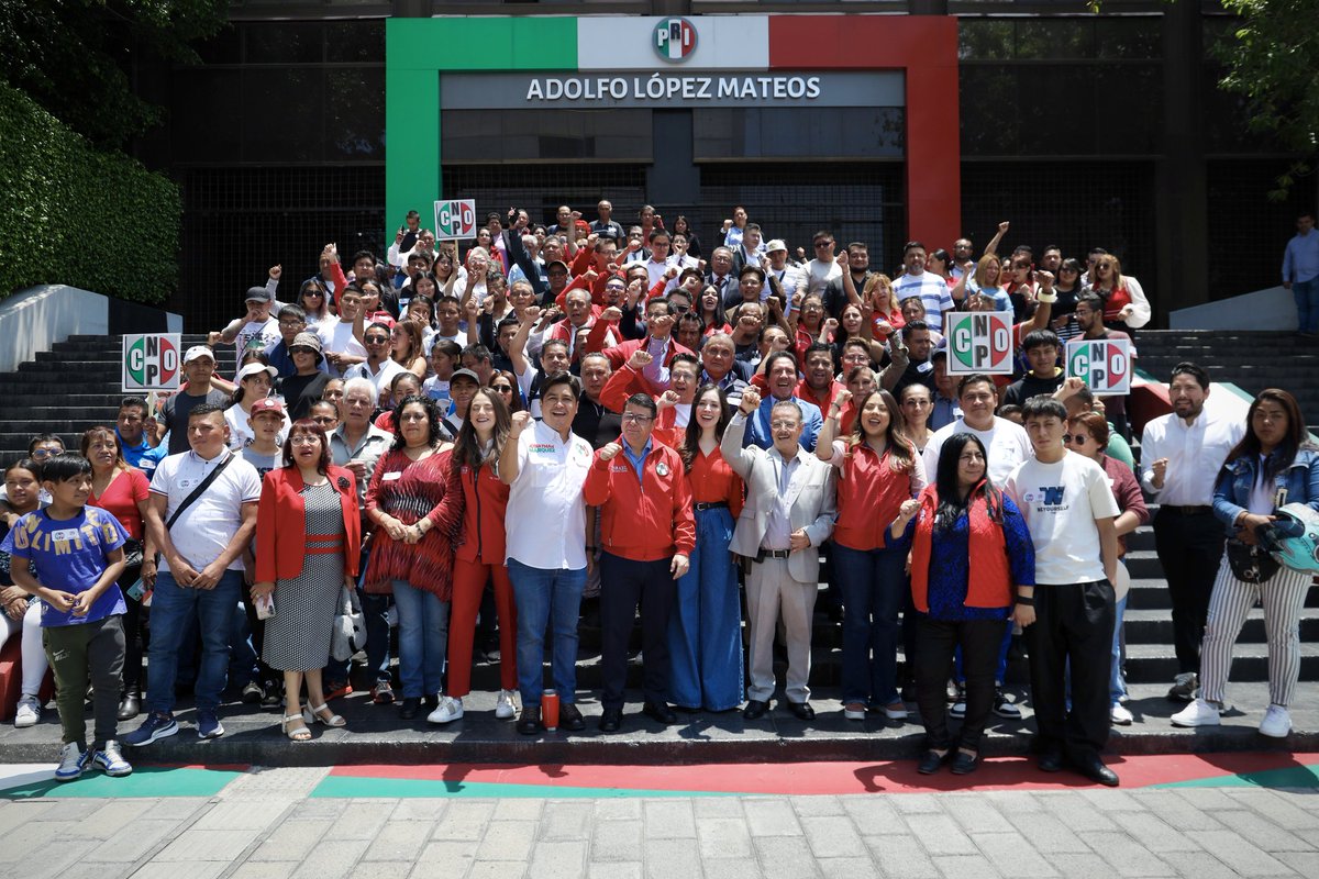 CNOP Nacional (@cnopnacional) on Twitter photo Nuestra Secretaria General, Dip. <a href="/fuensantaGuerr4/">Fuensanta Guerrero</a>, nombró a Jorge García como nuevo Secretario Coordinador Ejecutivo de la CNOP Nacional.
Le deseamos el mayor de los éxitos en esta nueva etapa, con la convicción de que su trabajo fortalecerá al sector popular en todo el país. Nuestra Secretaria General, Dip. <a href="/fuensantaGuerr4/">Fuensanta Guerrero</a>, nombró a Jorge García como nuevo Secretario Coordinador Ejecutivo de la CNOP Nacional.
Le deseamos el mayor de los éxitos en esta nueva etapa, con la convicción de que su trabajo fortalecerá al sector popular en todo el país.
