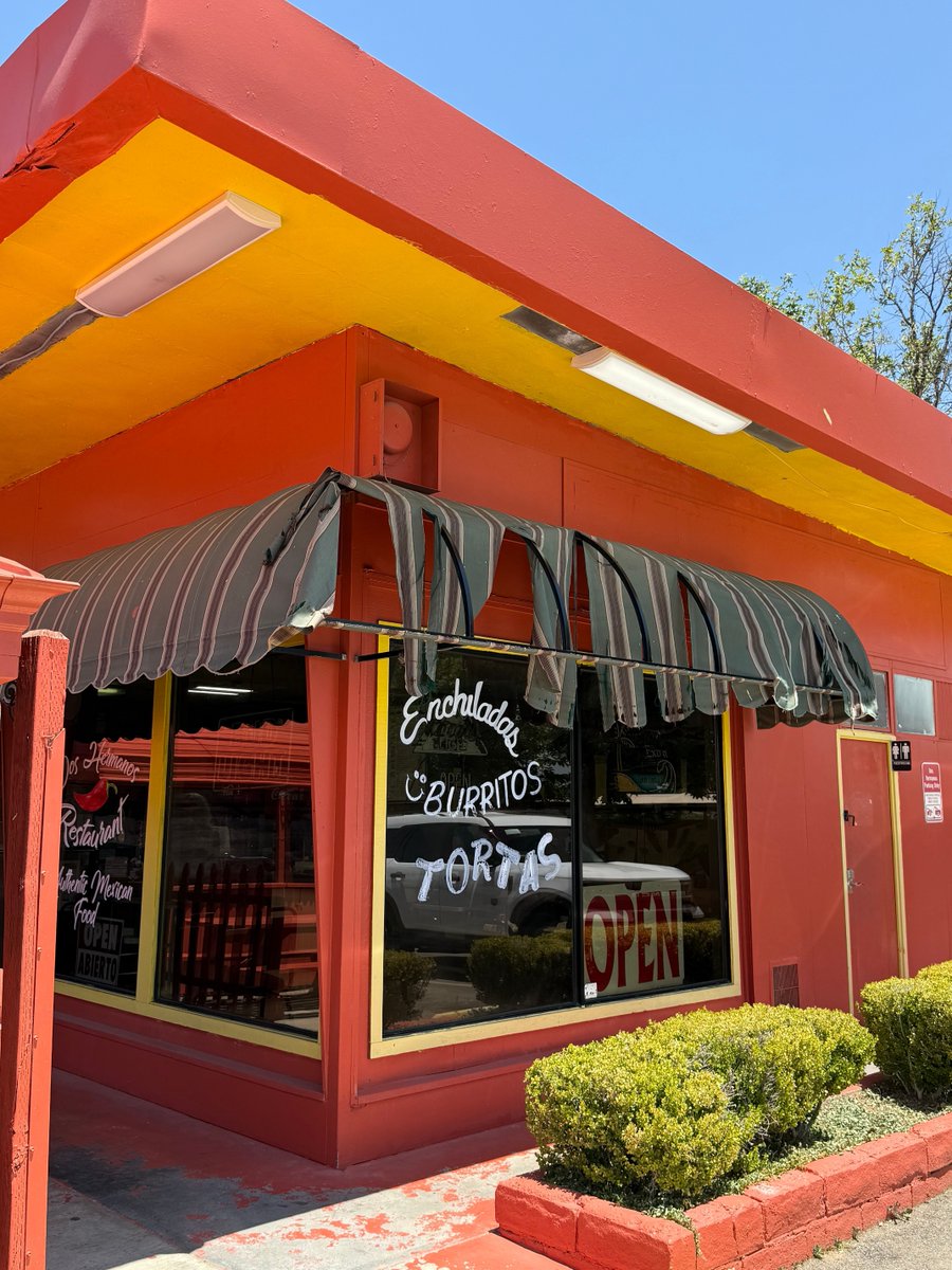 Roger Street Friedman (@rsfmusic) on Twitter photo I LOVE touring through California! Well - I guess I just love California!
Last stop The Hotel Cafe, tonight 7:00pm
<a href="/thehotelcafe/">Hotel Cafe</a> @garrisonstarr
#whataburrito #hollywood #greatlivemusic I LOVE touring through California! Well - I guess I just love California!
Last stop The Hotel Cafe, tonight 7:00pm
<a href="/thehotelcafe/">Hotel Cafe</a> @garrisonstarr
#whataburrito #hollywood #greatlivemusic