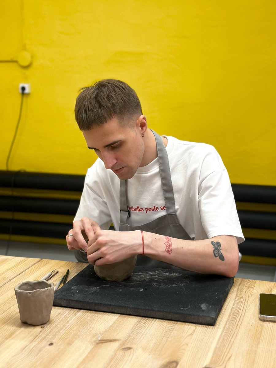 agentboy's tweet image. это я прекрасно проводил время в свой др