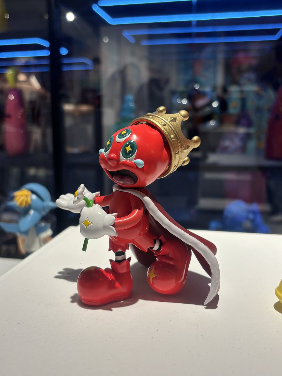 Finally~ Aethur the crown!
My first art toy, Hope you like it.

#aethur #cartoon #childhood #artwork #characterdesign #character #art #artist #cartoonart #artcollector #canvas #acrylicpainting #painting #sketch #sketchart #sketches #paint #acrylicpaint