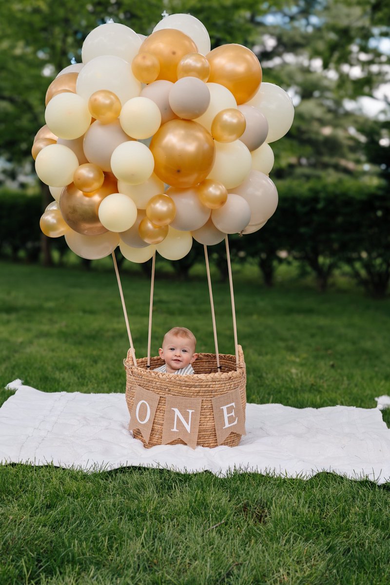 GymRatsteve's tweet photo. My dad thinks my son should be a model baby !? Should he ? He just turned 1 ! https://t.co/Y5K5ZO4e6D
