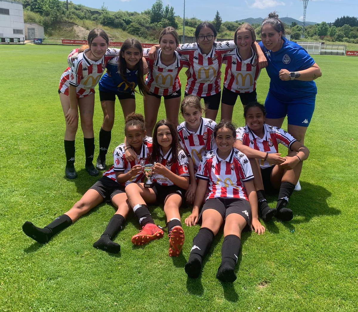 SD Logroñés tweet media