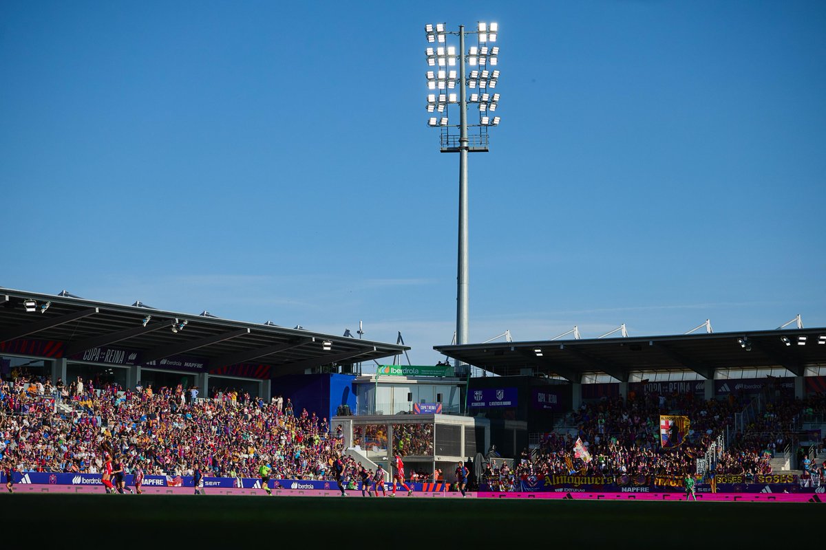 🤯 𝗛𝘂𝗲𝘀𝗰𝗮, ¡esto es una absoluta pasada!

El ambientazo que estamos viviendo en tierras aragonesas es tremendo.

#CopaDeLaReinaIberdrola | #FutFemRFEF