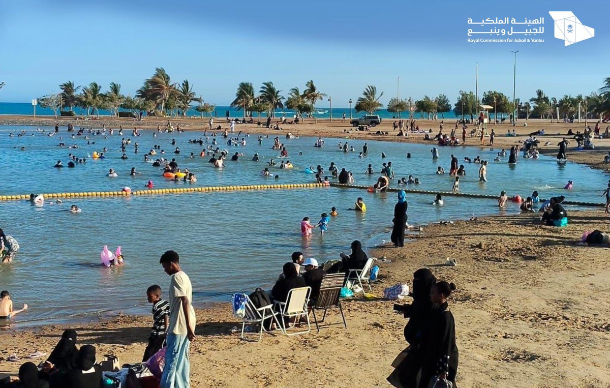 ضمن منظومة متكاملة من الخدمات التي تقدمها #الهيئة_الملكية_بينبع لسكان وزوار مدينة #ينبع_الصناعية للاستمتاع بالاجواء على شواطئها المهيئة للسباحة بفرق إنقاذ متخصصه على أعلى تدريب لضمان تجربة ممتعة وآمنه للجميع.

#صناعة_وحياة