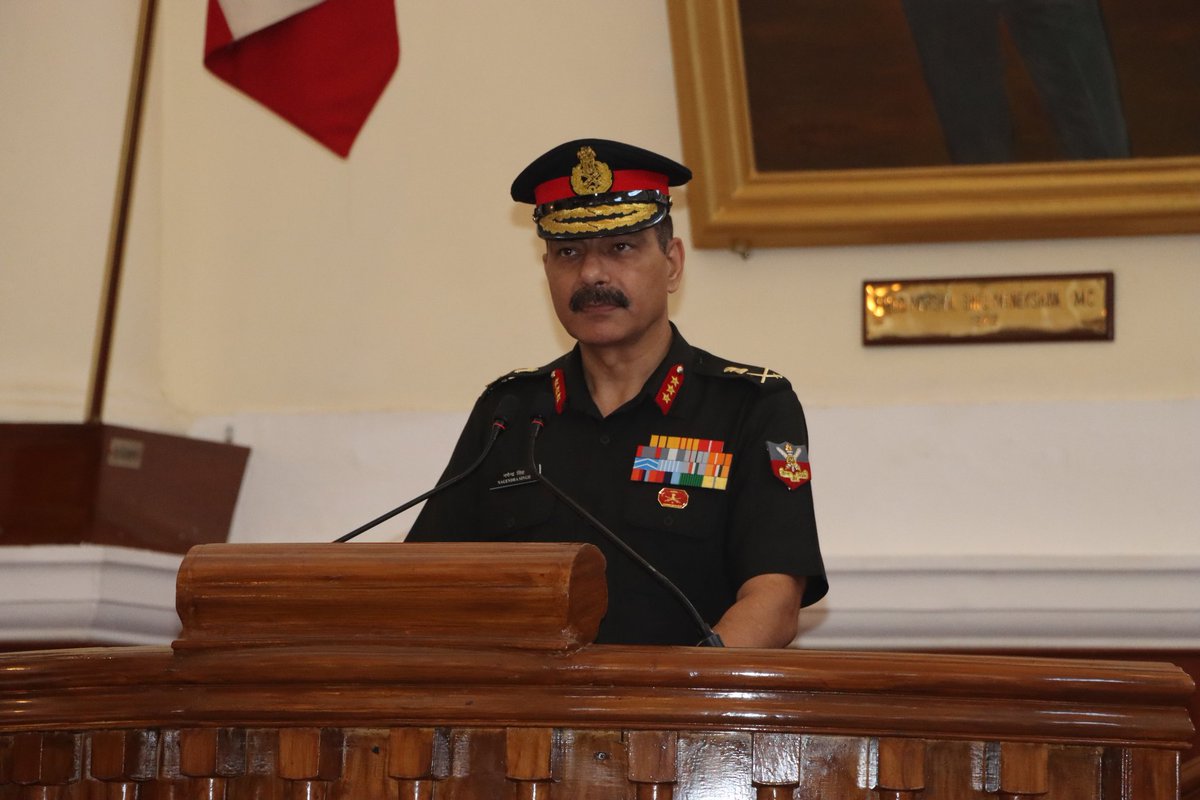 IMA_IndianArmy's tweet image. ACC Wing Graduation Ceremony

On 06 Jun 2025, 48 cadets of the 125th Course were awarded JNU degrees by the #Commandant IMA.
This marks a key milestone in their journey as future leaders of the Indian Army. 🇮🇳

#IMA #ACC #GraduationDay #IndianArmy
 @artrac_ia @adgpi