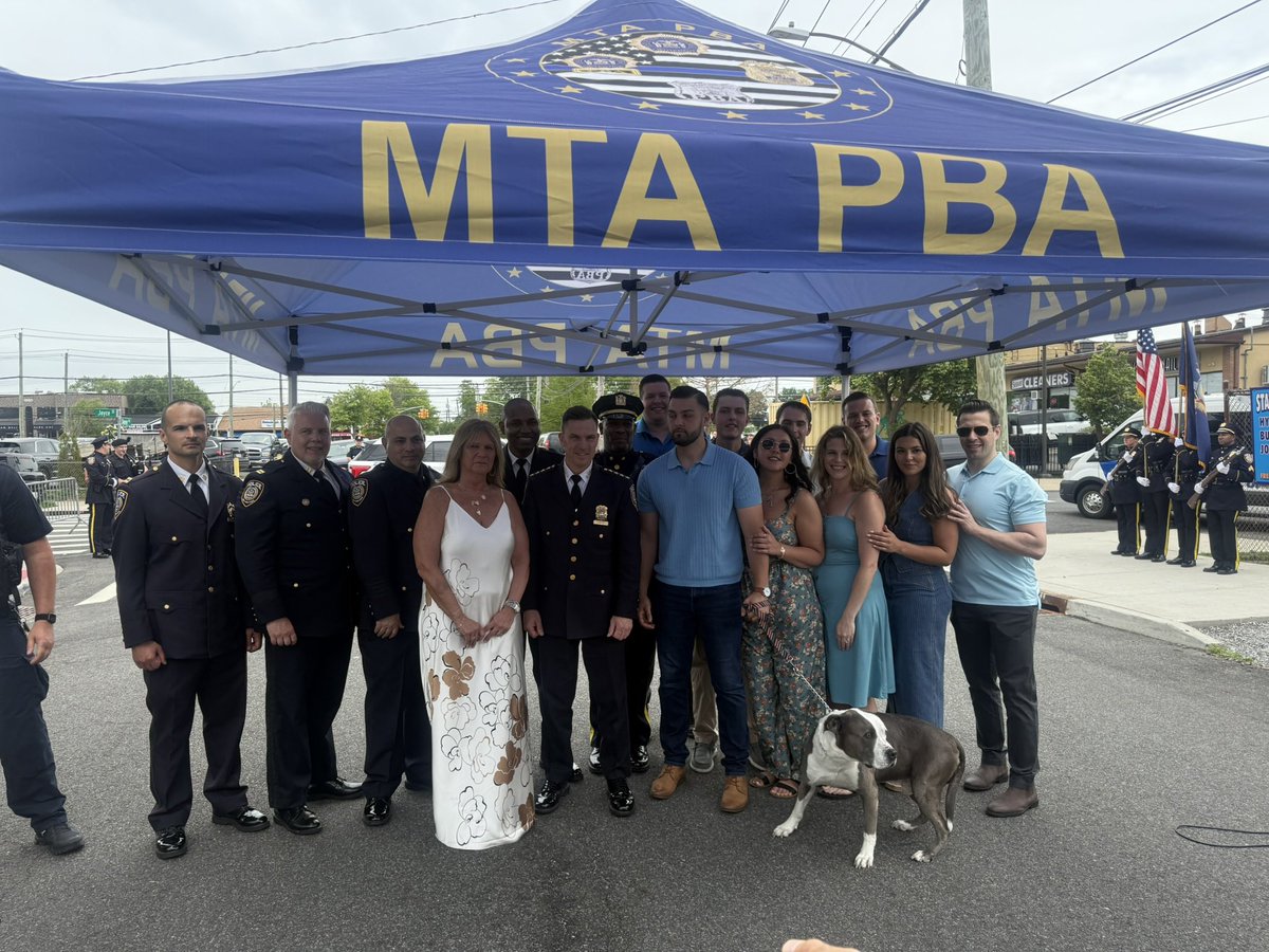 It was a privilege to be a part of the street co-naming of Seaver Avenue and Joyce Street for Coach Mike Colini. Mike was dedicated MTA police officer and a great leader of Staten Island Little League. He coached so many young Staten Islanders over the years and helped SILL