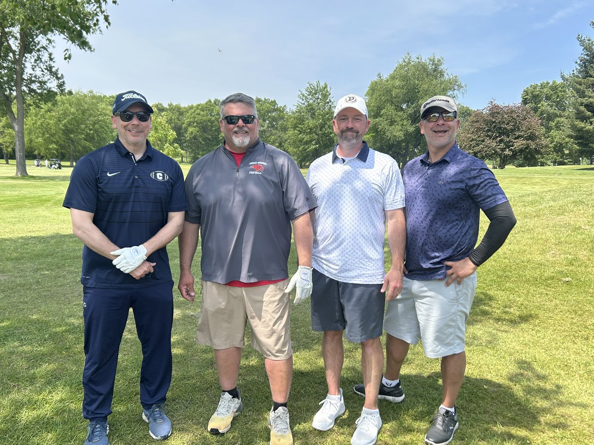 Great day at the CS Football golf outing today! Had fun golfing with my brother and talking with Bill Simonson. <a href="/Hugeshow/">HUGE</a>