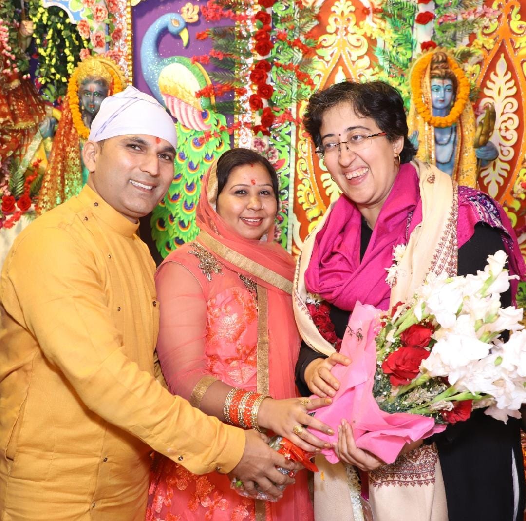 SandeepPanwar08's tweet photo. @AtishiAAP जन्मदिन की शुभकामनाएं! आप एक प्रेरणादायक नेता और मार्गदर्शक हैं। शिक्षा और जनसेवा में आपका योगदान अद्वितीय है। आपके साथ कार्य करना गर्व की बात है। ईश्वर आपको स्वास्थ्य और दीर्घायु प्रदान करें। आपको इन्हीं शब्दों के साथ पुनः जन्म जन्मदिन की ढेर सारी शुभकामनाएं।🎂 https://t.co/vyOePnG7eJ