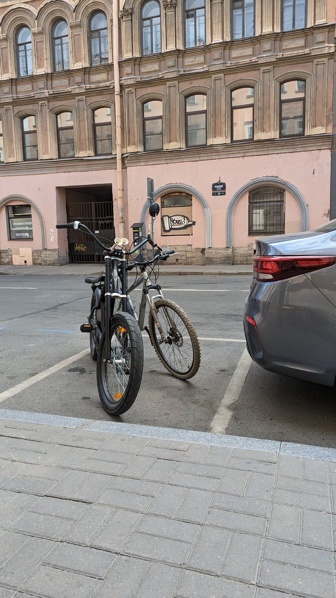 Шарлеманн фа Гот (@tiedoniekku) on Twitter photo 