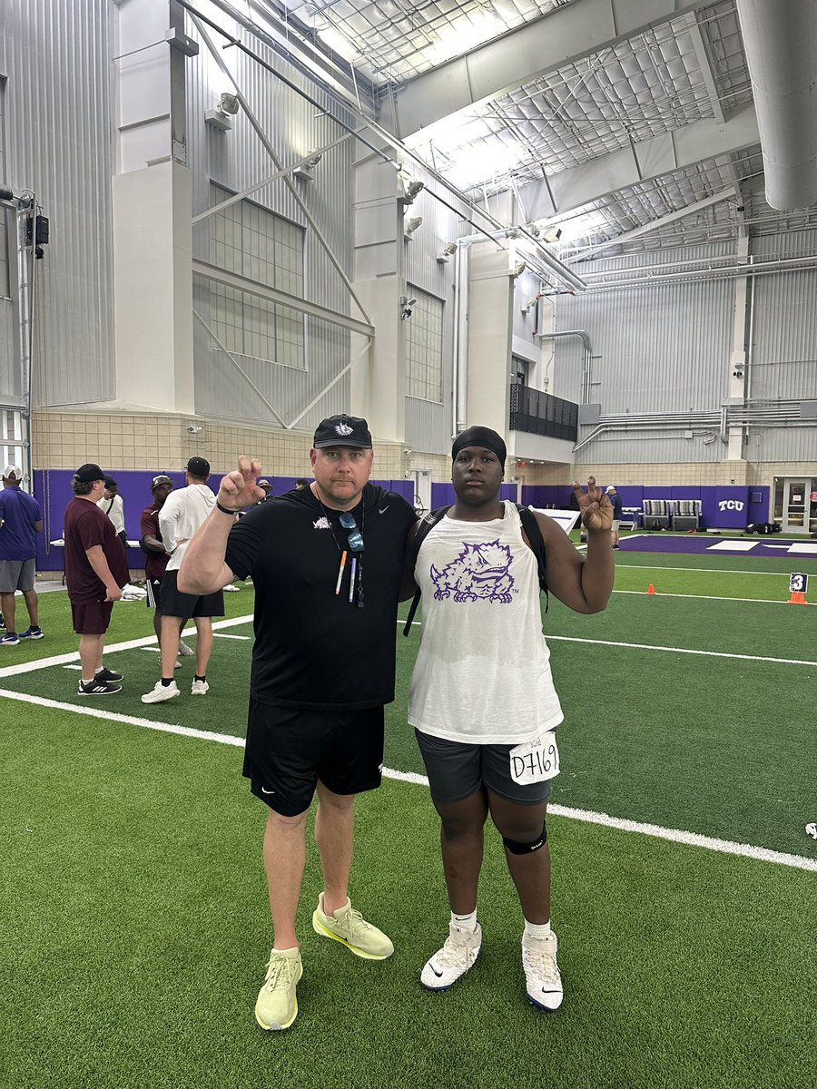 Valentine Akidi (@1akidi) on Twitter photo Had a great camp at TCU today, got to catch up with some coaches and meet some new ones
<a href="/LC_PAT_NATION/">Patriot Nation</a> <a href="/CoachRickerOL/">AJ Ricker</a> <a href="/Coach_CBooth/">Cody Booth</a> @CoachTankOline Had a great camp at TCU today, got to catch up with some coaches and meet some new ones
<a href="/LC_PAT_NATION/">Patriot Nation</a> <a href="/CoachRickerOL/">AJ Ricker</a> <a href="/Coach_CBooth/">Cody Booth</a> @CoachTankOline