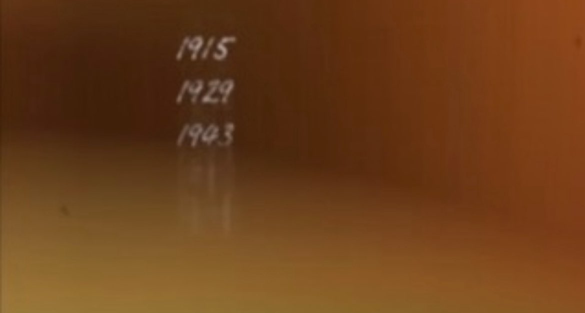 sora_srni_ryu's tweet photo. 2ndティザートレーラーの
1:55のところに意味深な数字が…!!
1943の下は反射なのかまだ続くのか💭
https://t.co/Y0e2AHaB0W
#StrangerThanHeaven #ProjectCentury https://t.co/UD9pN7FqNQ