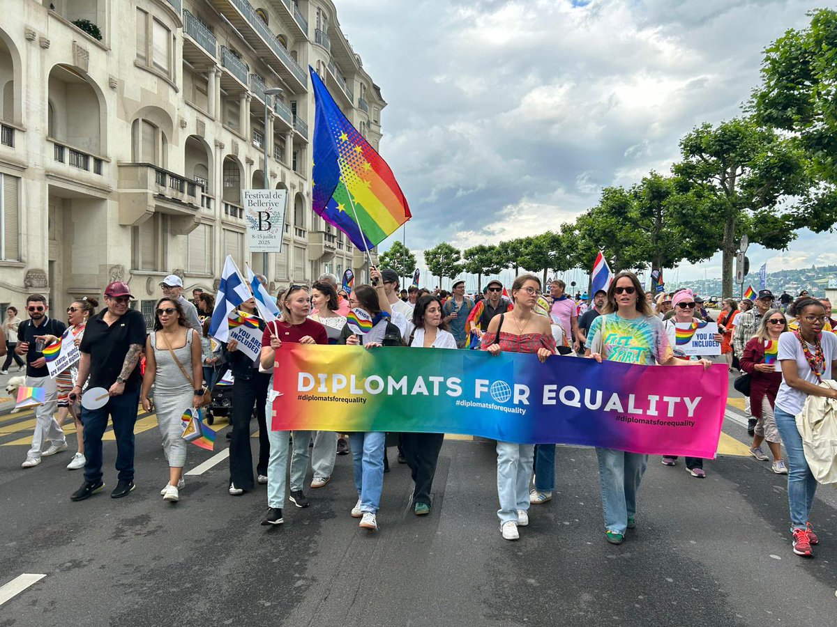 ESandersFCDO's tweet image. #Pride2025 in Geneva. A beautiful and important celebration of love and equality. #EqualSafeFree