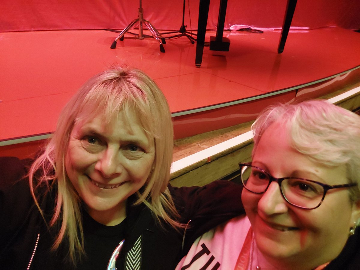 Susan ⫩ 🥰 ⫩ & 🚆 👀 💙 tweet media