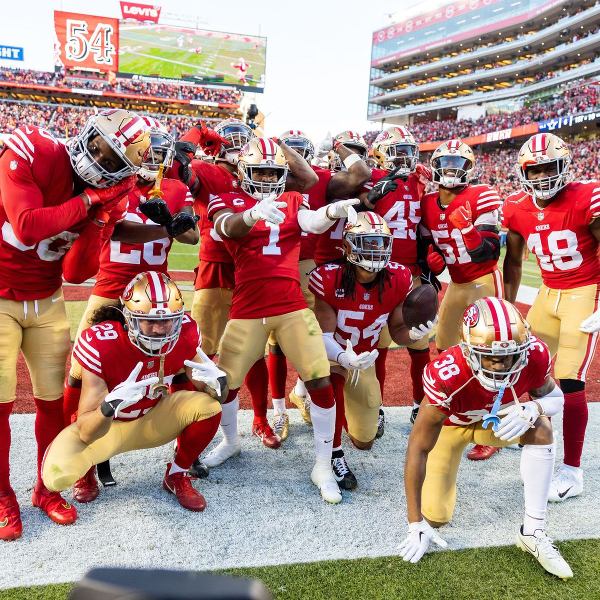49ersSportsTalk's tweet photo. 🧠 Random Fact: The 2022 #49ers defense had more interceptions than passing TDs allowed. 😳

Read that again.
Pure dominance. 🔒
Can’t wait to get back to that!! #FTTB https://t.co/PyOcx61ERL