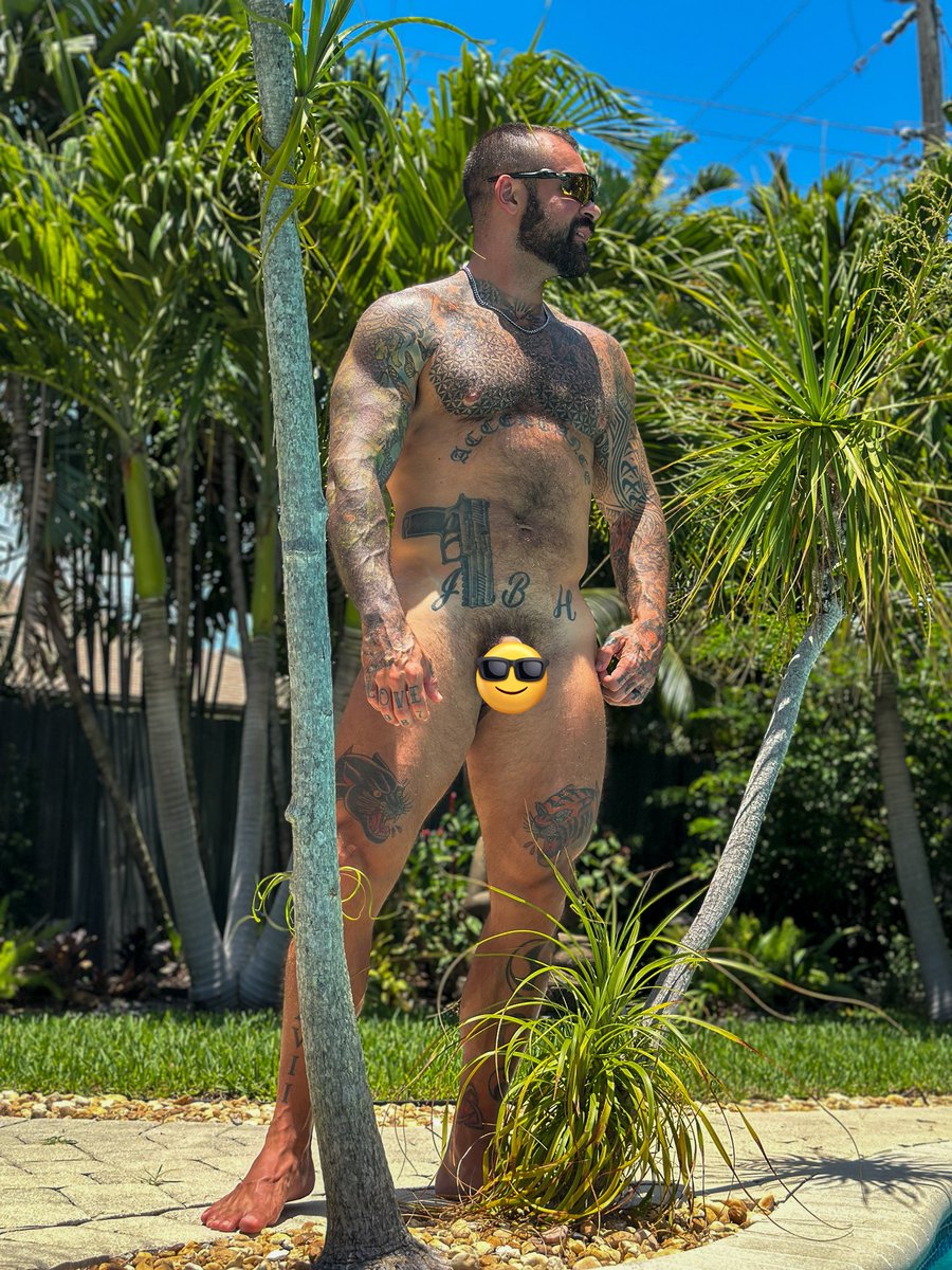 Uncensored pic available on my other page.