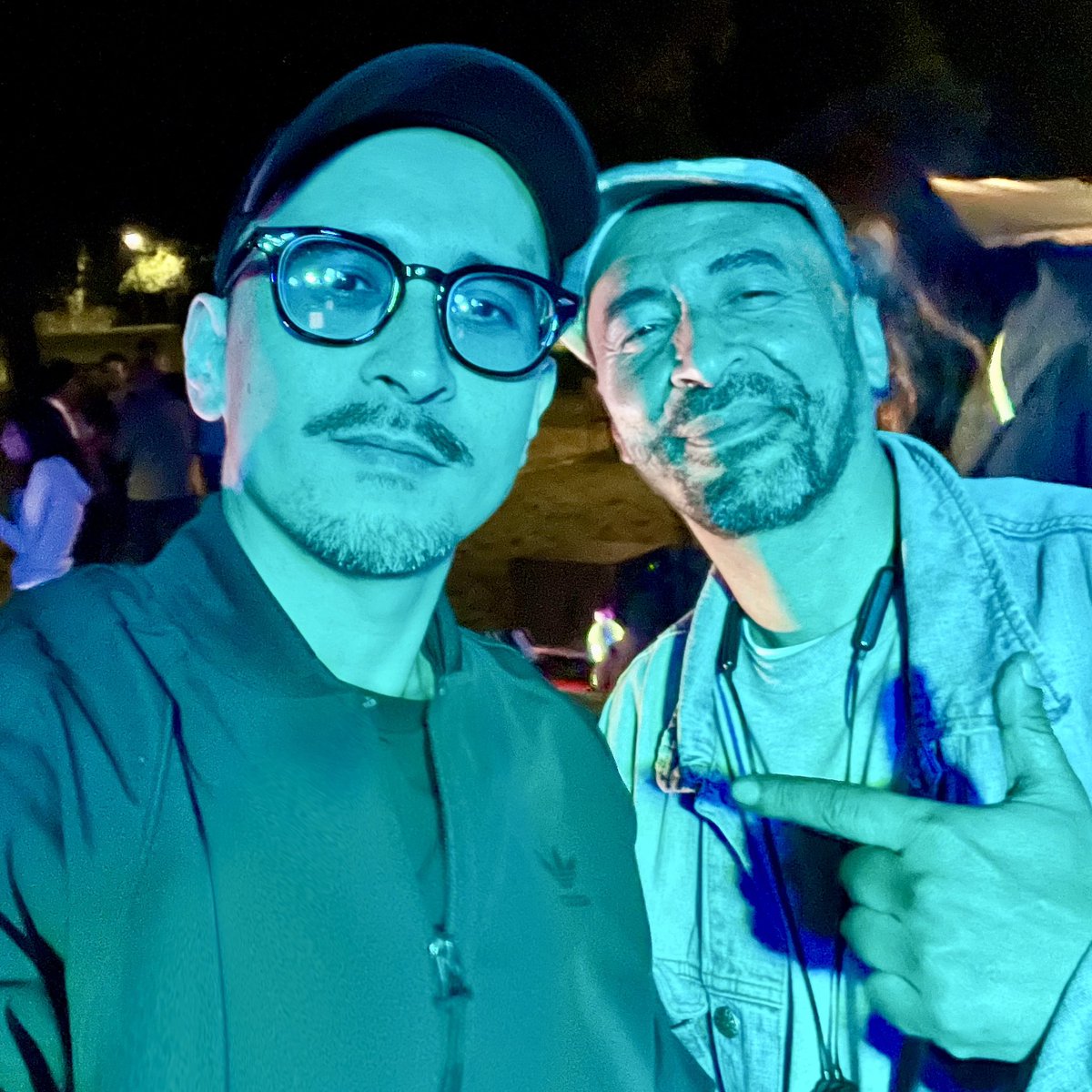 JohnType's tweet image. 🙌 So much fun jamming with DJ Lugi and his band at Centro Onda D’Urto!
#johntype #djlugi #band #jamming #scratching #turntablism #funk #jazz #hiphop #freestyle #improvvisation #scratchdj #livemusic #jamsession #onstage #goodvibes #funkygroove