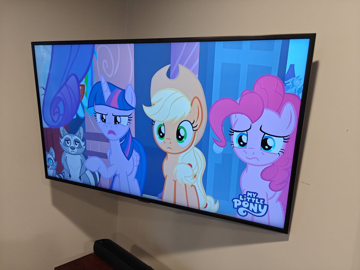 My family got a new TV and it came with 24/7 Friendship is Magic included. They should put that feature on the box. 🤯

Also, just happens to be airing the latest Cinemare Sins episode haha