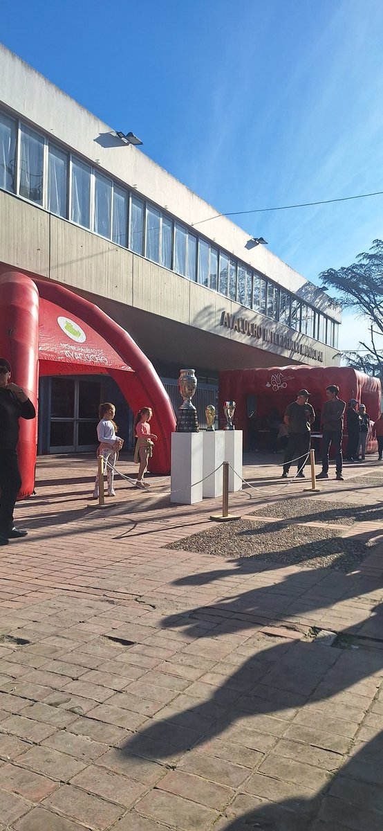 Ascenso del Interior tweet media