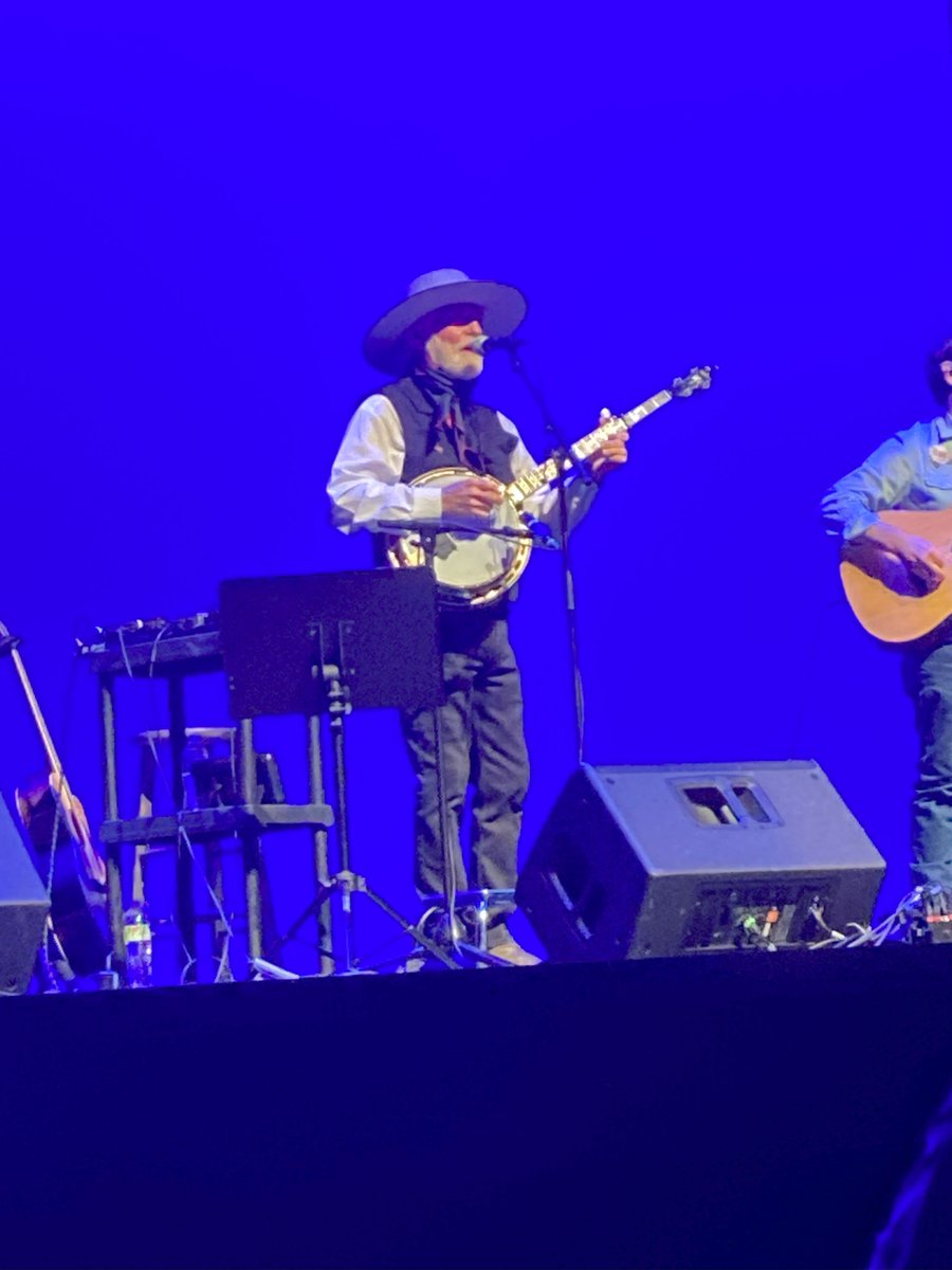 bobszy's tweet image. Great show at the Carolina Theater. #michaelmartinmurphy