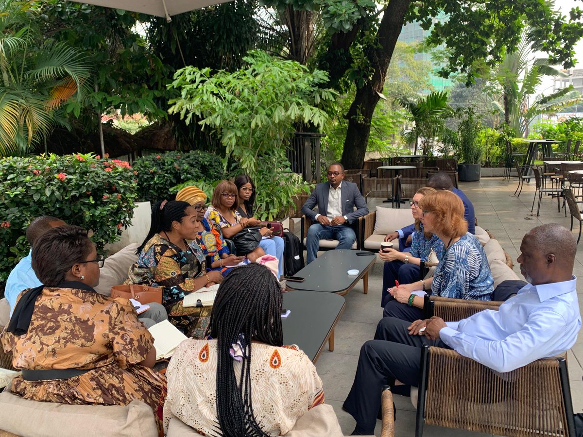 La mission d’information de la Francophonie a quitté Kinshasa après 4 jours d’échanges intenses avec les autorités de la RDC, la société civile, particulièrement les femmes et les jeunes, ainsi que les partenaires internationaux. Ces discussions de haut niveau ont permis de