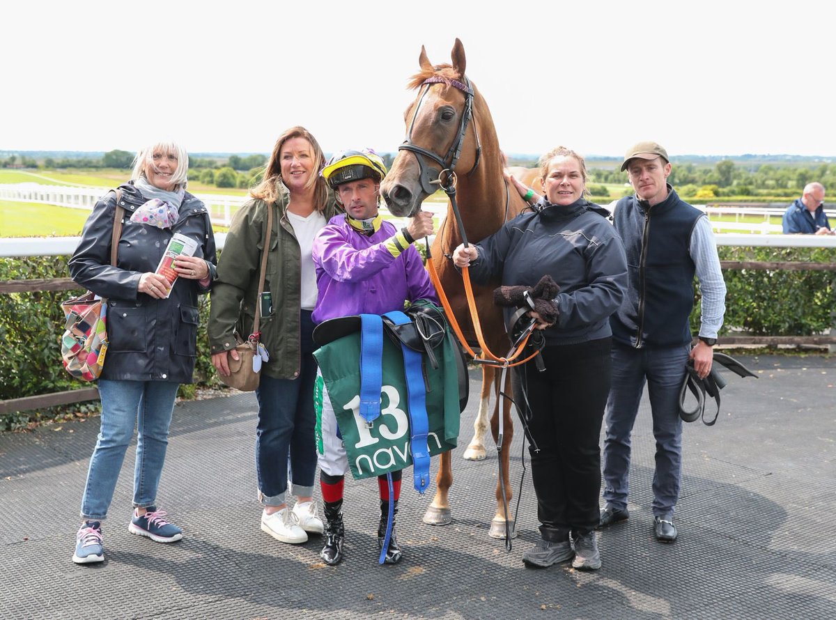 Chris Timmons &amp; Rory Cleary team up to land the Navan Handicap with Step Back In Time. A third winner at Navan for Step Back In Time 🏆🏆🏆