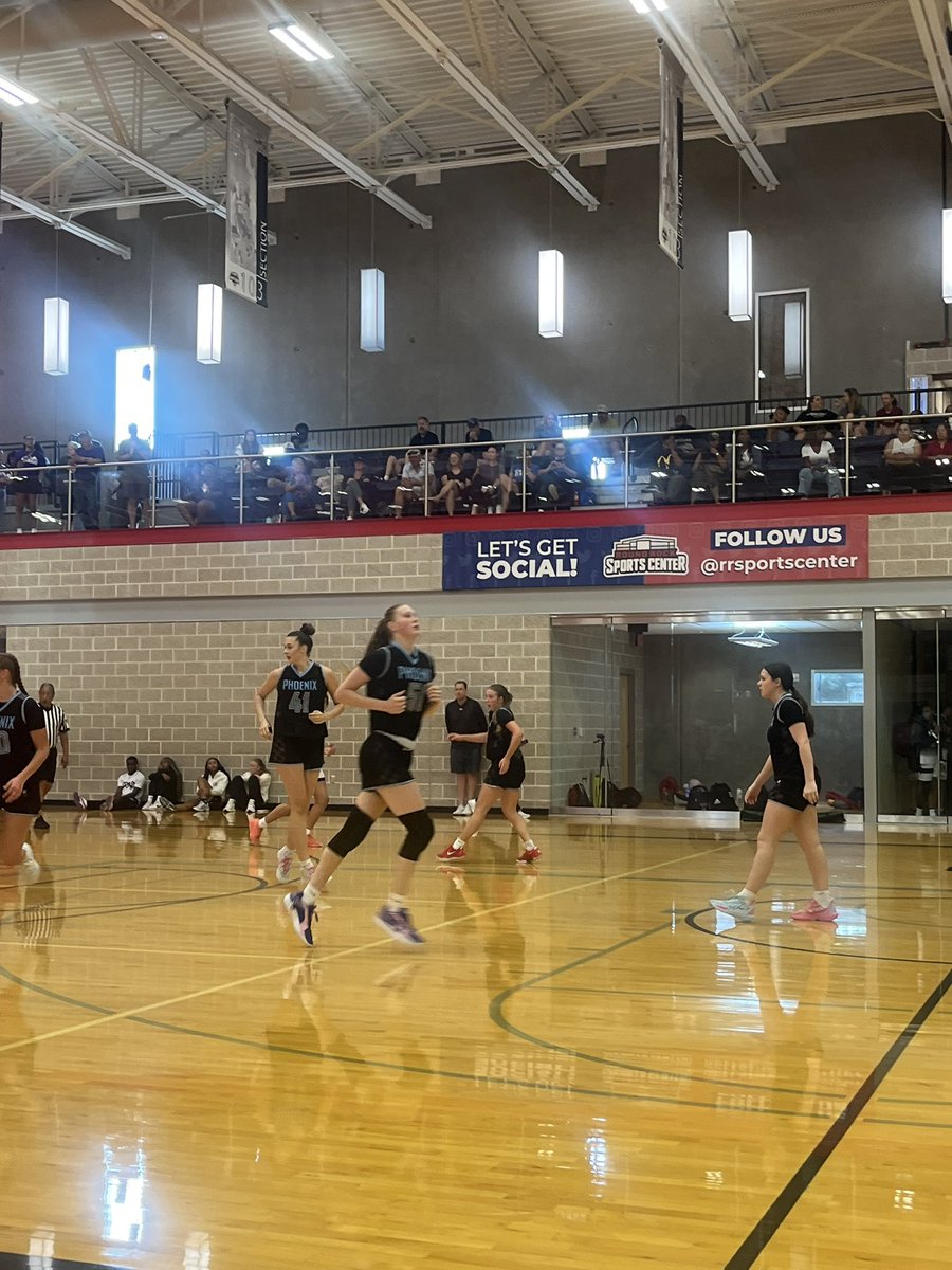 Jewlz💎 (@jewlzonthemic) on Twitter photo 🚨TJ SHOWCASE🚨
This program <a href="/phoenixselect/">Phoenix Select</a> are preparing these girls for the next level.
Running real sets and actions.
These girls have size, IQ and shooters.
<a href="/ACH_GBB/">Alamo City Hoops GBB</a> #achgbb 🚨TJ SHOWCASE🚨
This program <a href="/phoenixselect/">Phoenix Select</a> are preparing these girls for the next level.
Running real sets and actions.
These girls have size, IQ and shooters.
<a href="/ACH_GBB/">Alamo City Hoops GBB</a> #achgbb