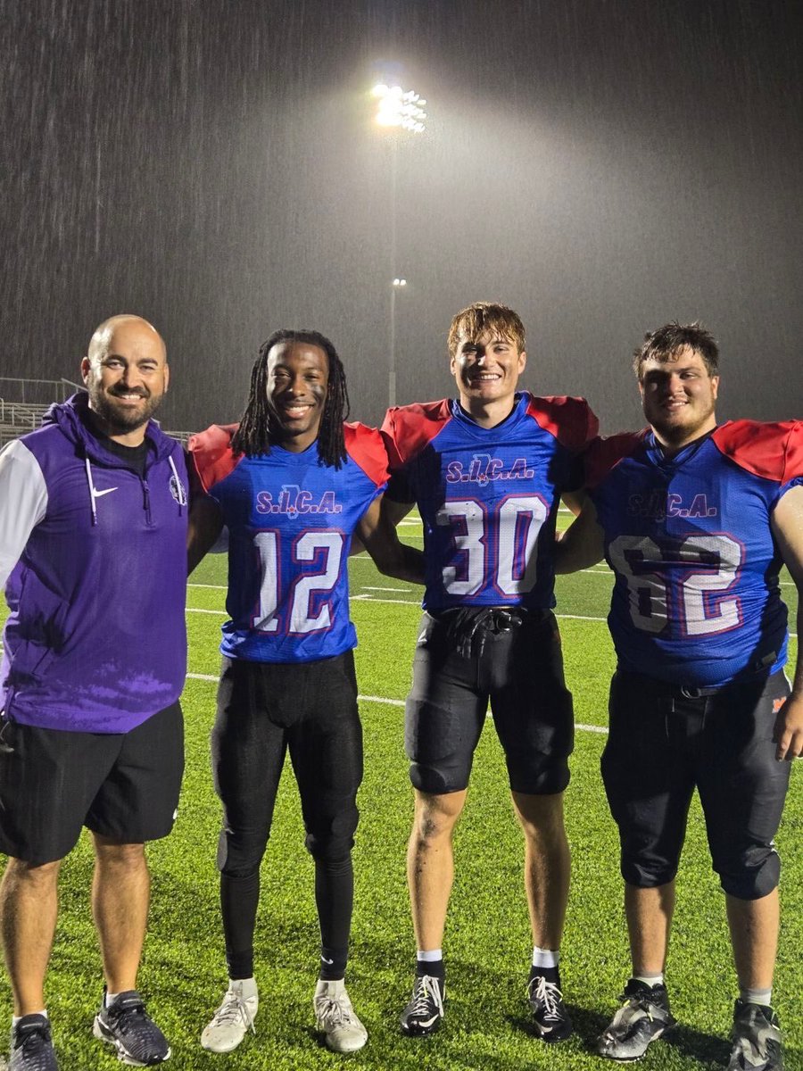 Congrats to our guys getting the Win for Blue team in the S.I.C.A All-Star game last night! Fun night watching you guys play together one more time representing Mascoutah!