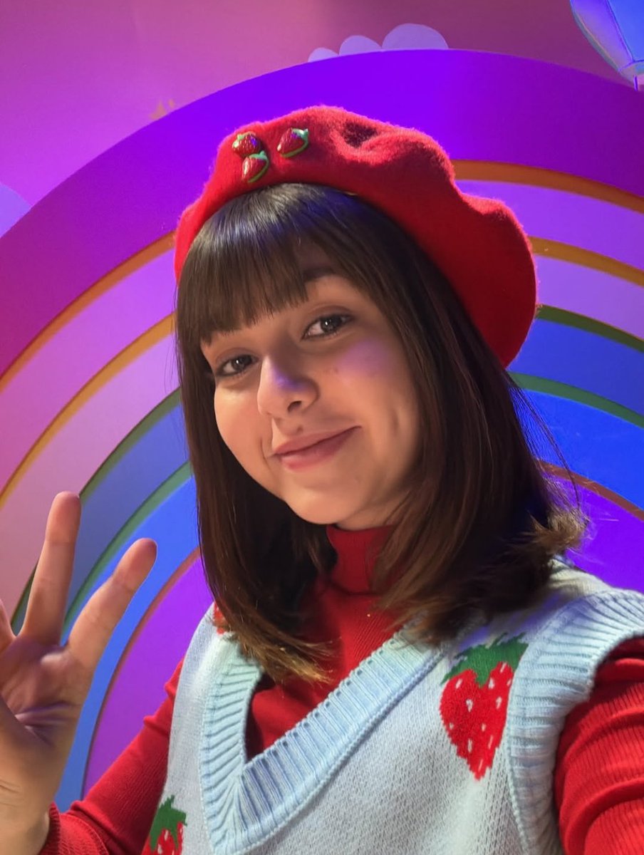 karlaecomK's tweet photo. Minha atriz preferida Klara Castanho ♥️. Ela é perfeita pra convencer de 12 a 25. https://t.co/txGC0AC7uY