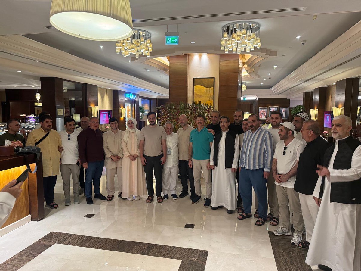 AK Parti Genel Başkan Yardımcımız Sn. Dr. Fatma Betül Sayan Kaya, İçişleri Eski Bakanımız Sn. Süleyman Soylu, AK Parti İstanbul İl Başkanımız Sn. Abdullah Özdemir, Bağcılar Belediye Başkanımız Sn. Yasin Yıldız, Sanayi ve Teknoloji Bakanlığı Sanayi Bölgeleri Genel Müdürümüz Sn.