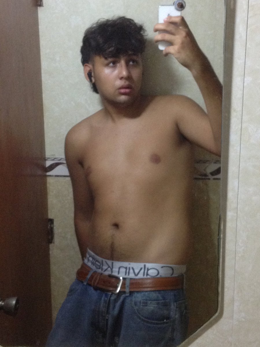 cesarito0o0's tweet photo. https://t.co/7v6G8jkksE