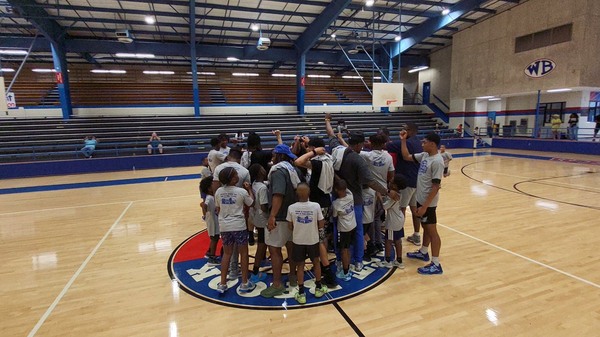 West Brook Hoops tweet media