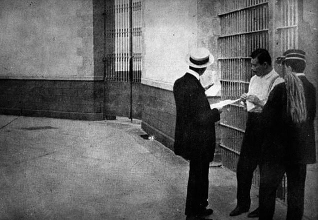 7 de junio de 1912.- Francisco Villa ingresa a la prisión de Lecumberri, en la Ciudad de México, acusado por Victoriano Huerta de desobediencia, insubordinación y robo.