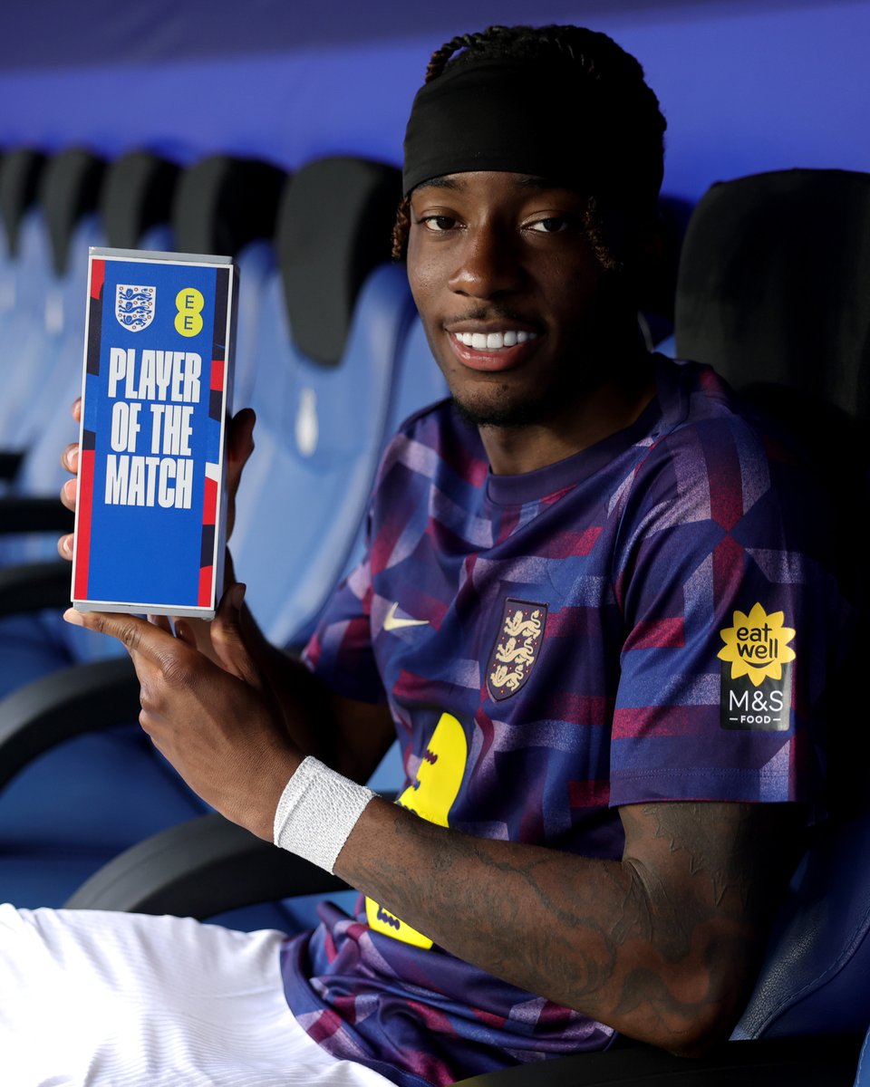 Tonight's England Player of the Match connected by <a href="/EE/">EE</a>: <a href="/NoniMadueke_/">Noni Madueke</a>! 🌟