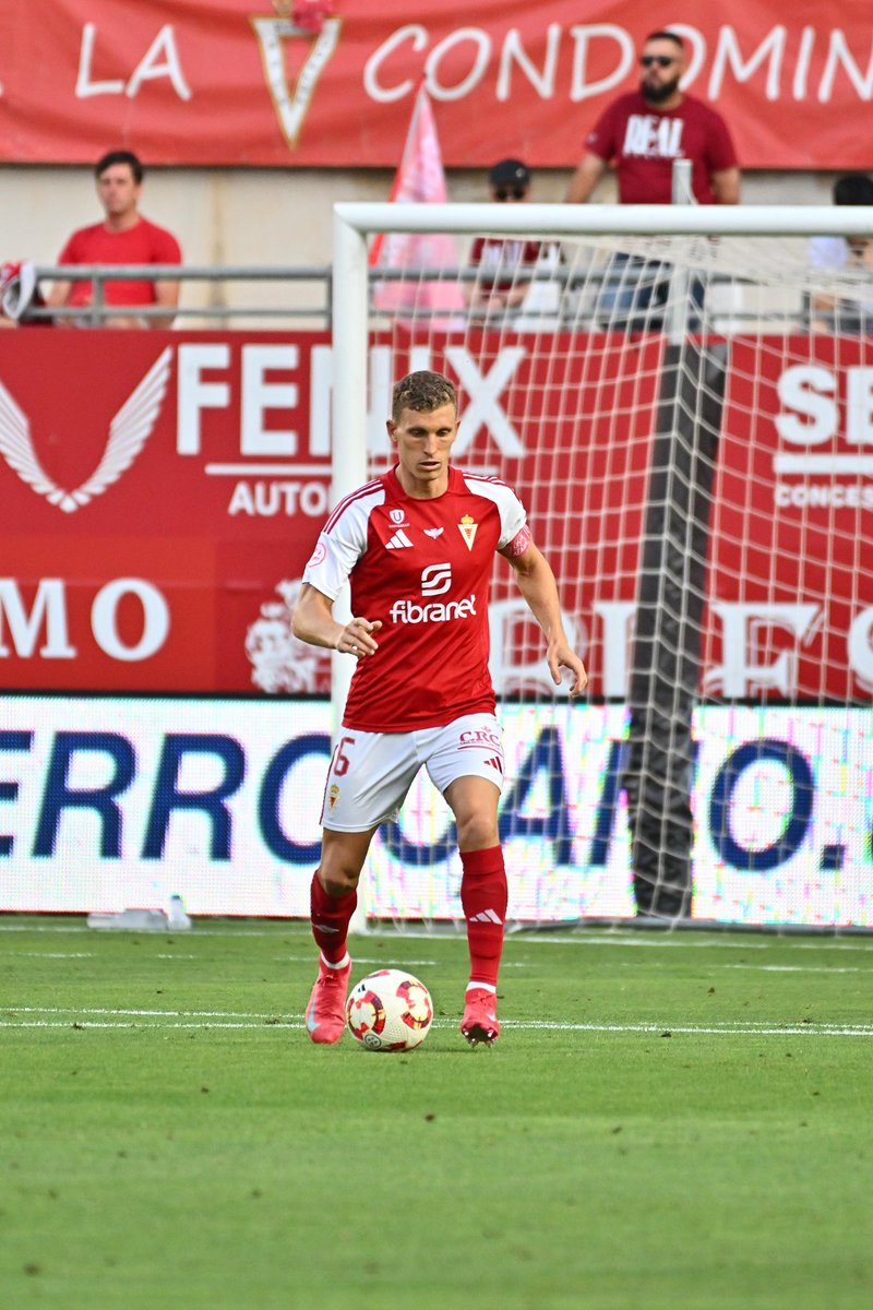 ⚔️ <a href="/albertoglez26/">Alberto Glez Marin</a> 
#ReconquistaDelRey #RealMurciaNàstic