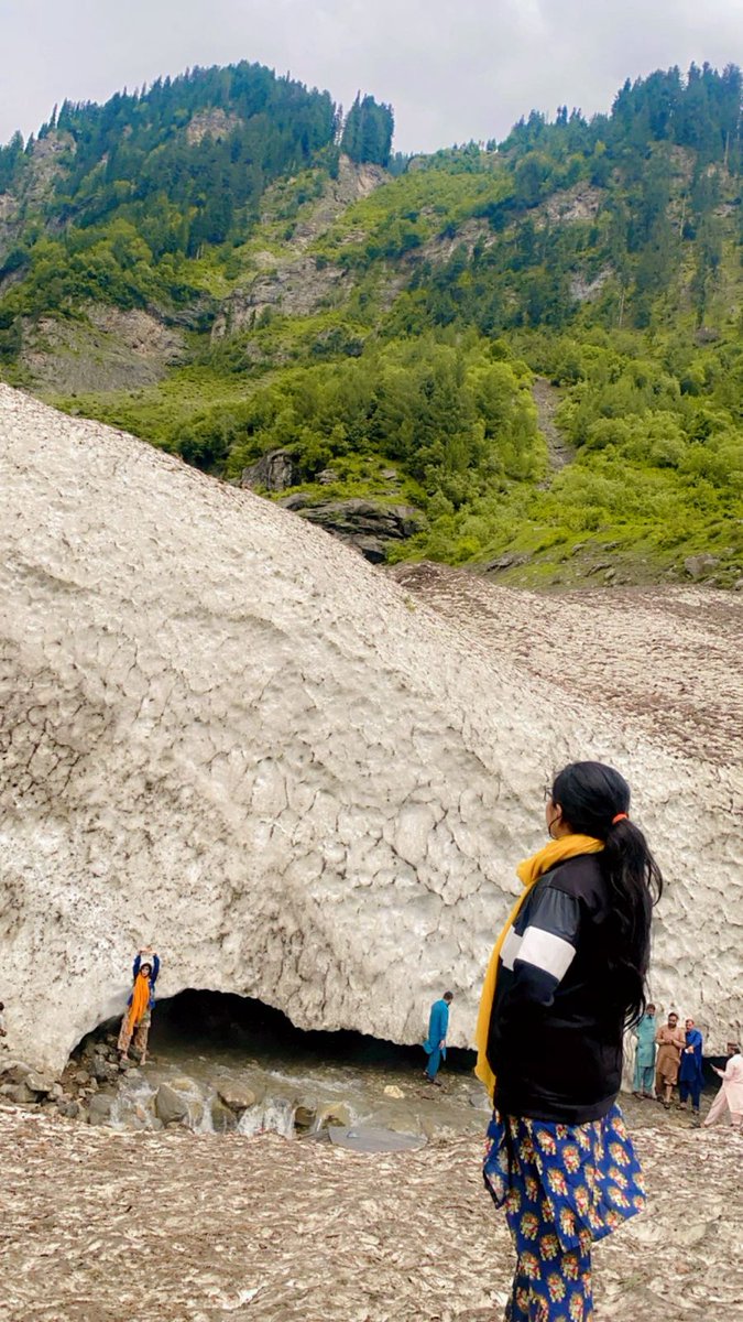 Dunia gi bhar me hum Chly  paharr me🙃❤️